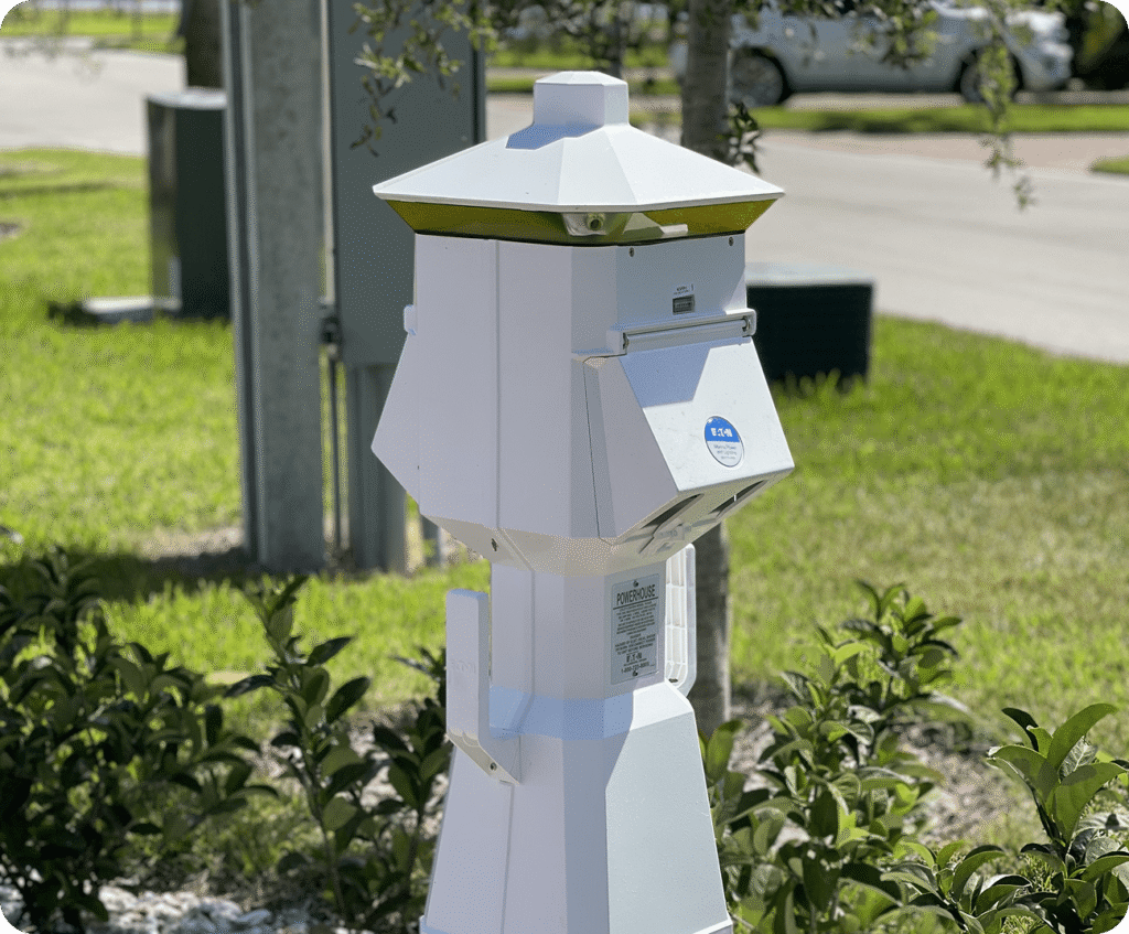 Electrical RV pedestal